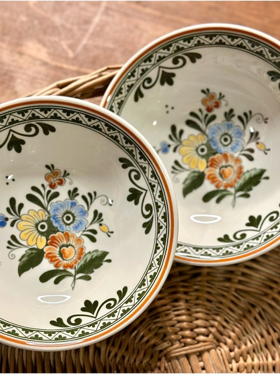 Villeroy & Boch Discontinued Alt Amsterdam 4 Dinner Plates and 2 Small Bowls Set - Picture 4 of 11